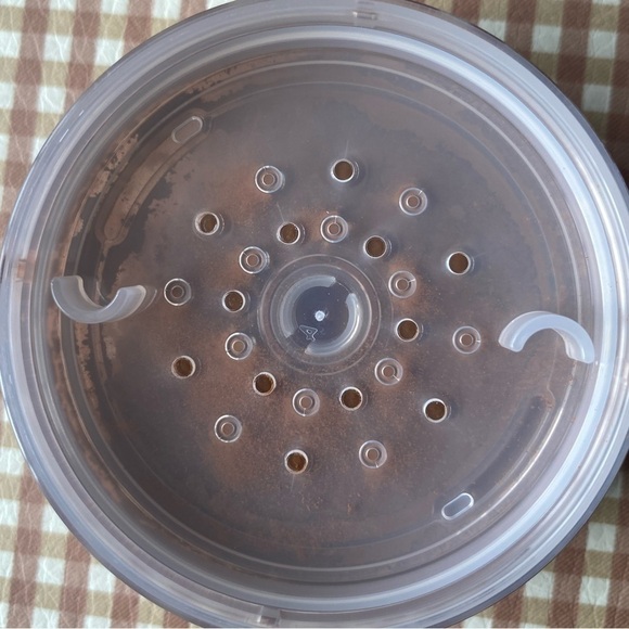 MARY KAY MINERAL POWDER
FOUNDATION. BRONZE 4. DISCONTINUED. NEW - Picture 11 of 11